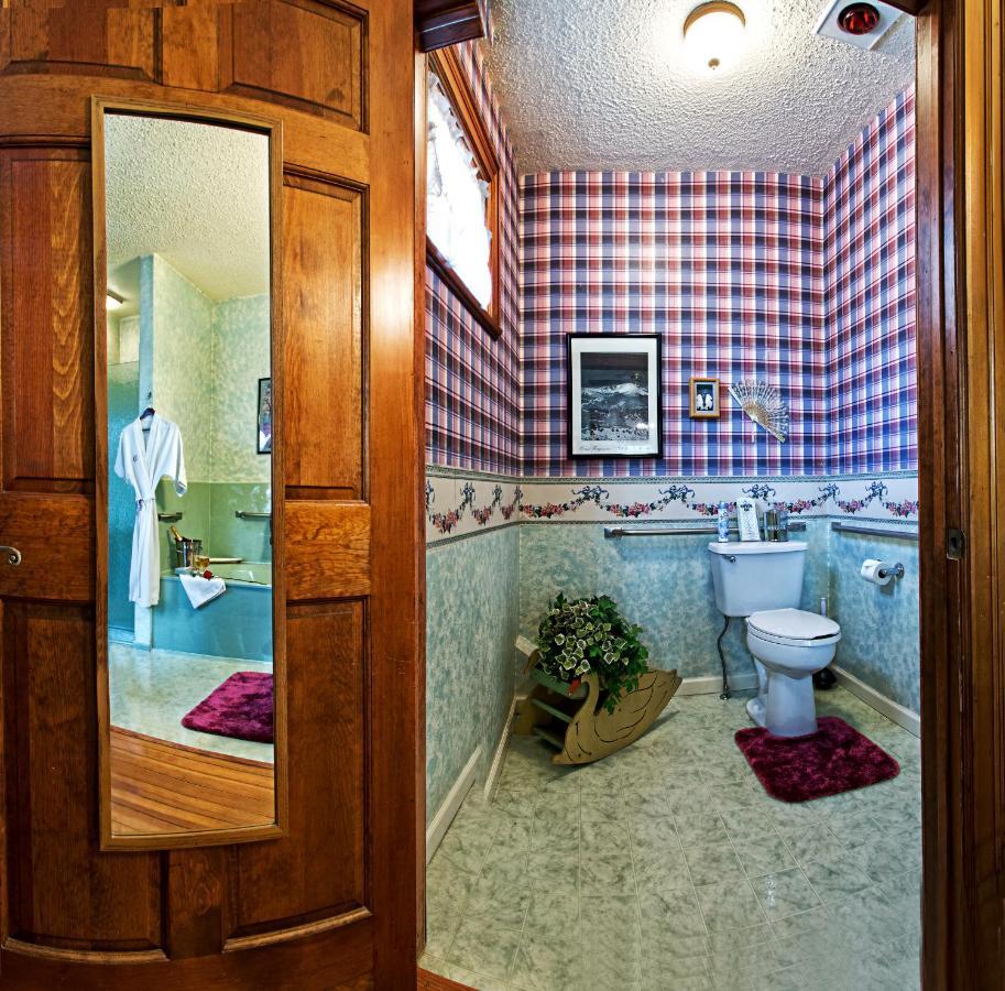 Holden House 1902 Bed & Breakfast Inn Colorado Springs Kültér fotó